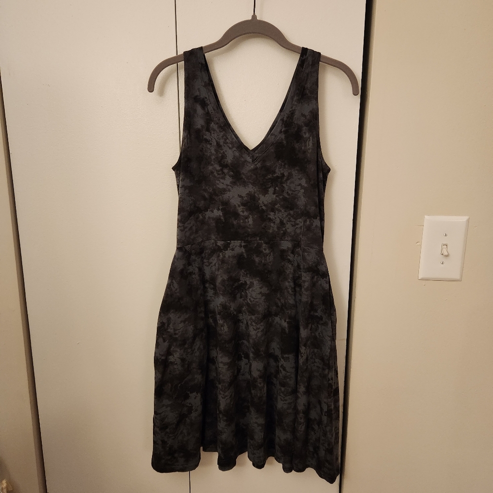 Pact Revive V Neck Dress, size M
